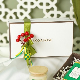 White Hampers | Euodia Home Hampers